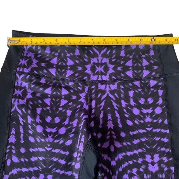 NWOT Z By Zella Purple Print Panel Capri Legging Sz.M - Picture 4 of 9
